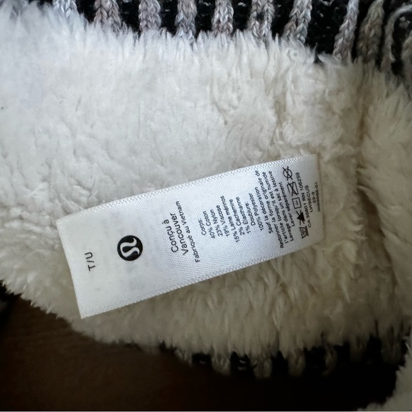 Lululemon Textured Fleece-lined knit ear warmer - Picture 4 of 6